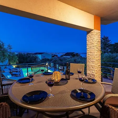 Serenity Villa *